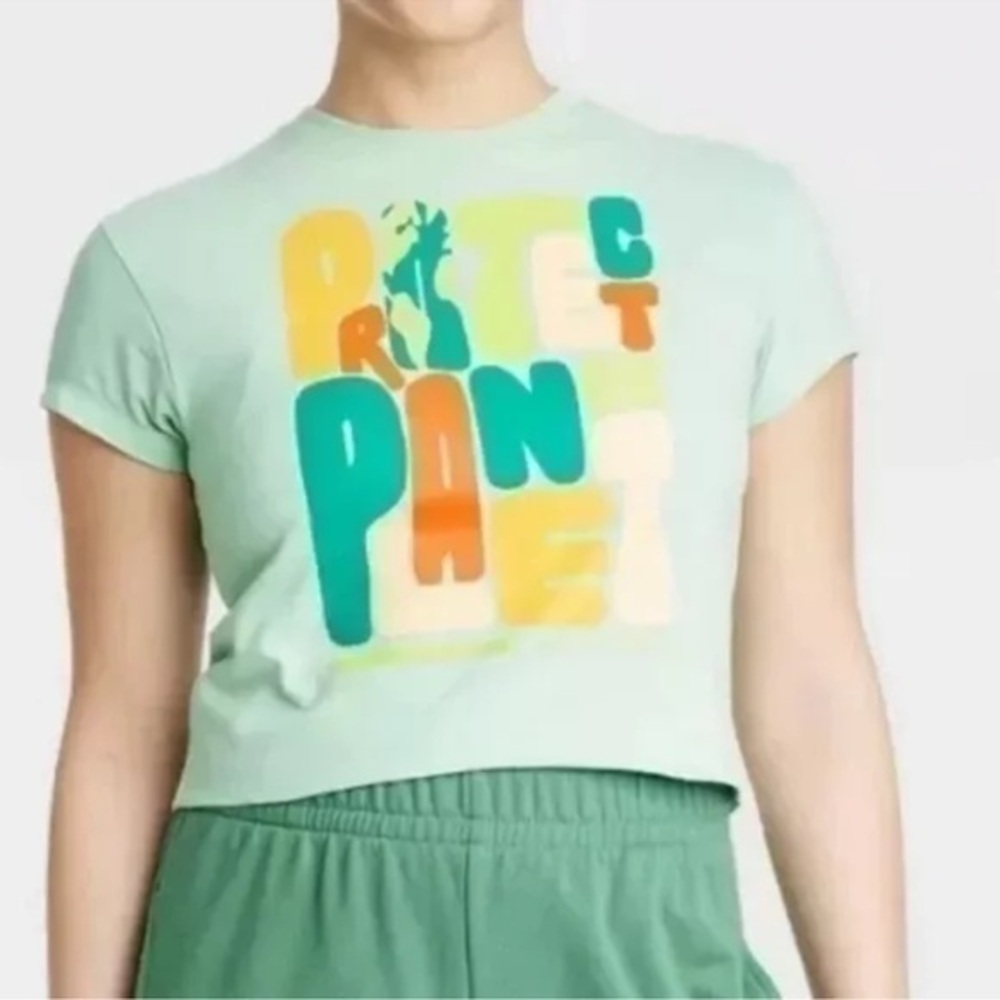 NWT Happy Earth Protect Our Plant Cropped Short Sleeve T-shirt Size S
